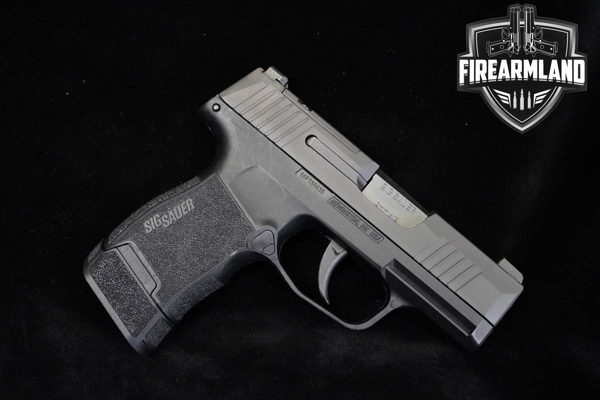 Sig Sauer P365 TacPac 9mm 3.1" Sig-Sauer P365 +3 MAGS, ORIG CASE & HOLSTER