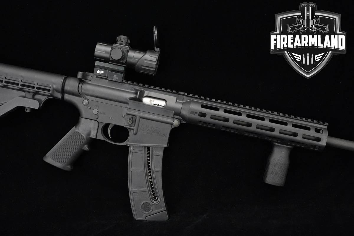 Smith & Wesson (S&W) M&P 15-22 22LR 16" S&W M&P-15-22 +OPTIC