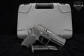 Sig Sauer P320 .40 S&W Black in Excellent Condition Image 2