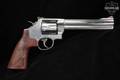 Smith & Wesson (S&W) Model 629-6 Deluxe .44 Rem Magnum Satin Stainless in Excellent Condition Image 3