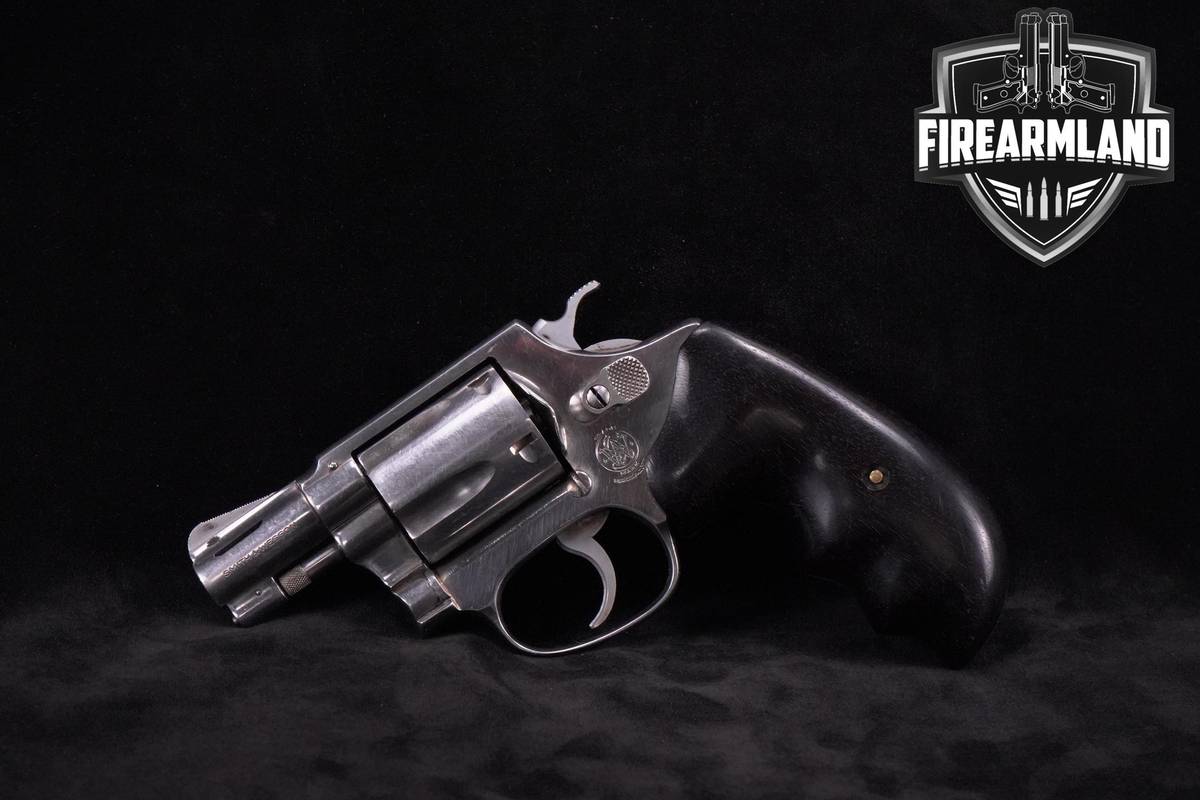 Smith & Wesson (S&W) Model 60 Chiefs Special Stainless 38 Special S&W 60