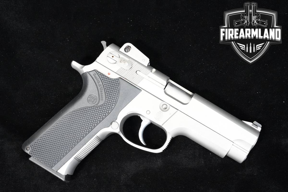 Smith & Wesson (S&W) Model 4006 40 S&W 4" Stainless Steel 4006 DA/SA