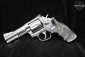 Smith & Wesson (S&W) Model 686 .357 Mag. Stainless Steel in Good Condition Image 2