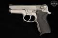 Smith & Wesson (S&W) Model 6906 Third Generation 9mm Luger Two-Tone Stainless in Good Condition Image 2
