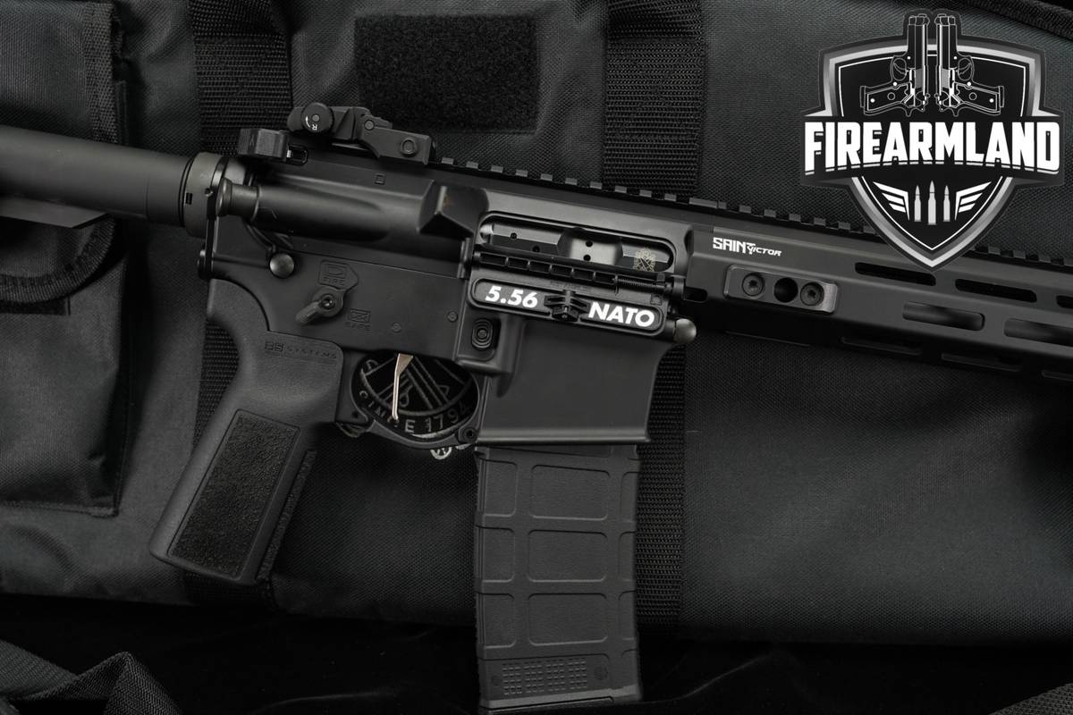 Springfield Armory SAINT Victor B5 Systems 5.56 NATO AR-15 AR15 +ORIG CASE