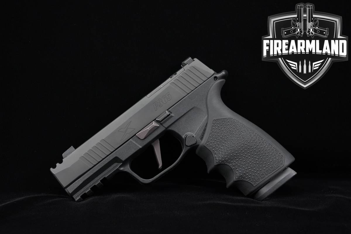 COMPENSATED Sig Sauer P365 XMACRO COMP 9mm 3.1" +3 MAGS & ORIG CASE