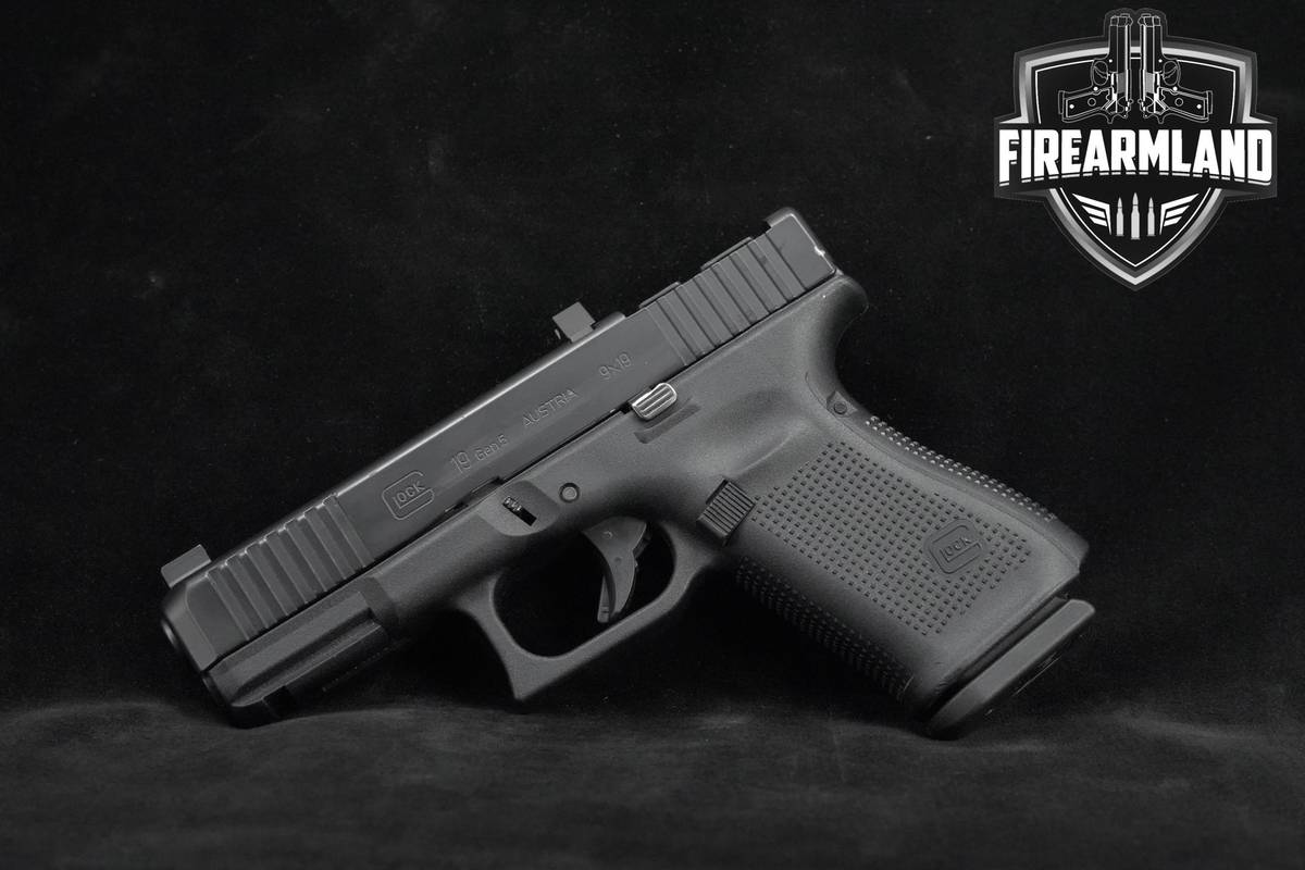 Glock G19 Gen5 9mm 4.02" Glock-G19 Gen5 G19 G-19 Gen-5 +2 MAGS & ORIG CASE