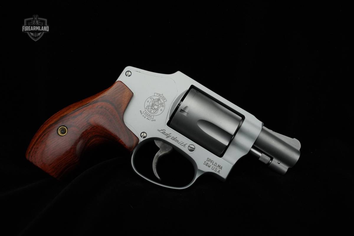 Smith & Wesson 642-2 LadySmith Revolver 38 Spl +P S&W Lady Smith 642 S&W 38