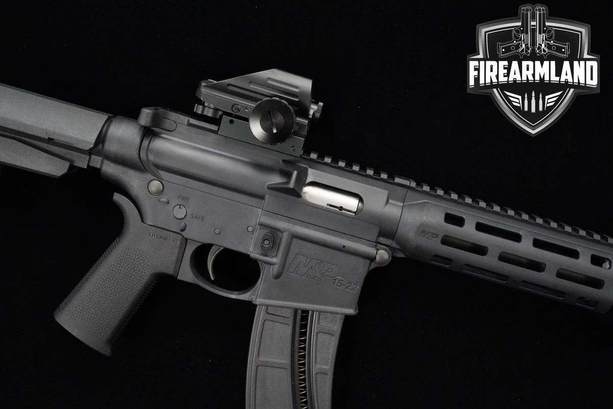 Smith & Wesson S&W M&P15-22 Pistol 22LR AR-15 M&P-15 8.0" +2 MAGS & OPTIC