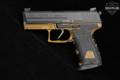 Heckler & Koch (H&K, HK) P2000 V3 9mm Luger Two-Tone Black & Tan in Good Condition Image 2