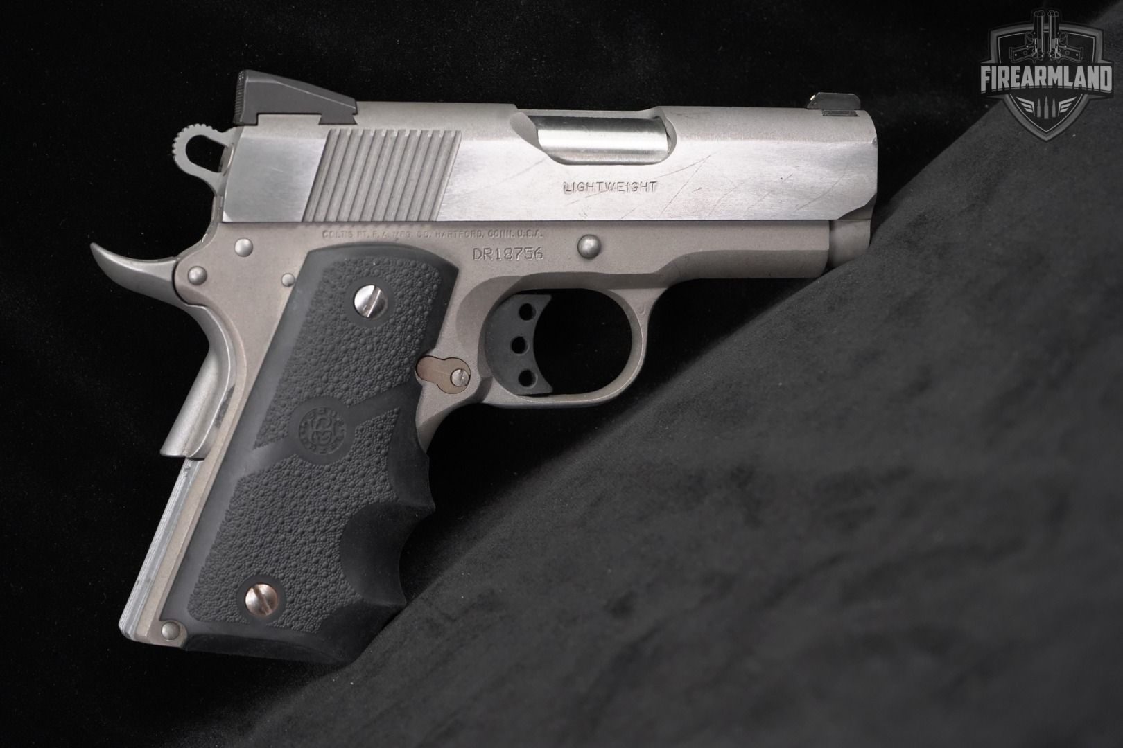 1999 Colt Defender Series 90 Lightweight .45 ACP 3