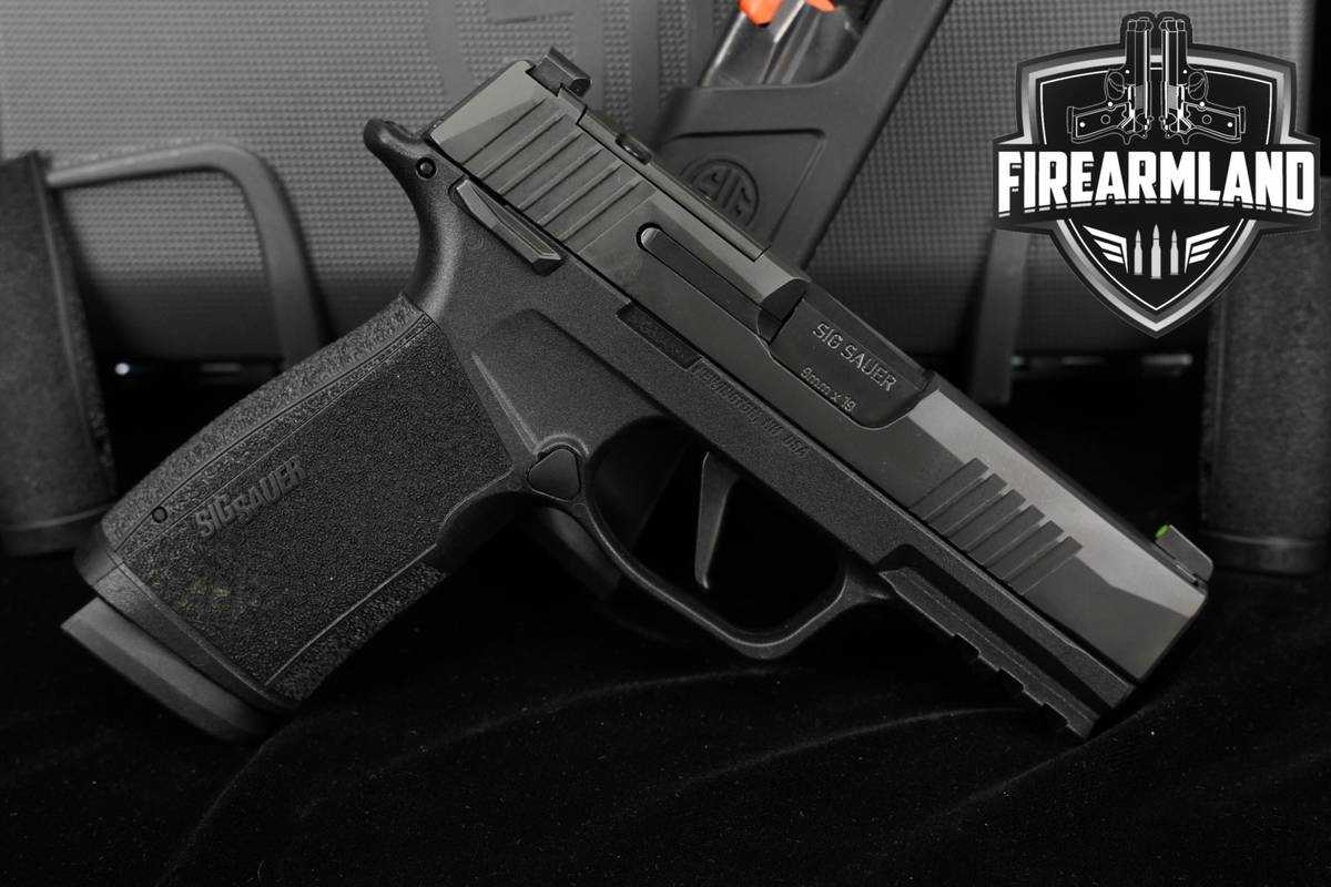 Sig Sauer P365-XMACRO 9mm Optics-Ready 3.7" P-365 +2 MAGS & ORIG CASE