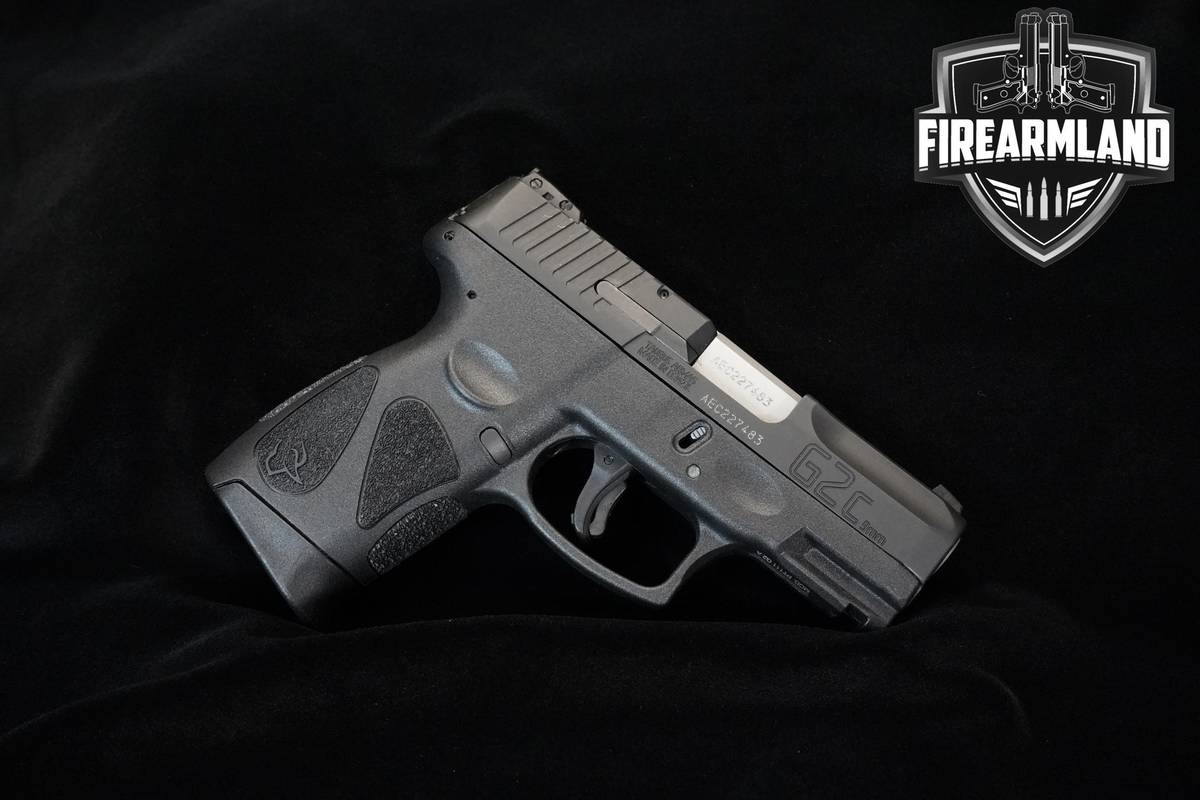 Taurus G2C 9mm 3.2" Taurus +2 MAGS & ORIG BOX