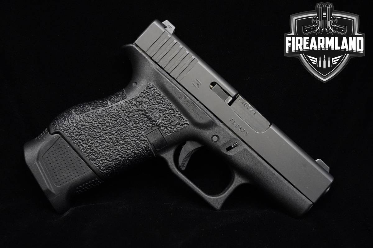 Glock 43 Slimline 9mm Glock G43 G-43 Strike Industries +4 MAGS & ORIG CASE
