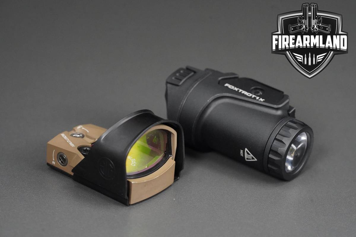 Sig Sauer ROMEO1 PRO & FOXTROT1X Sig-Sauer Combo FDE OPTIC & Weapon Light