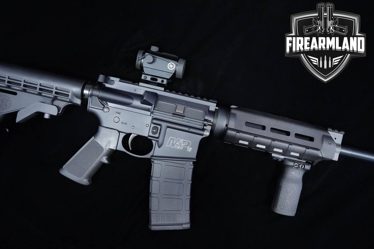 Smith & Wesson (S&W) M&P-15 AR-15 AR15 AR 16" S&W AR-15-AR15 AR M&P15 OPTIC