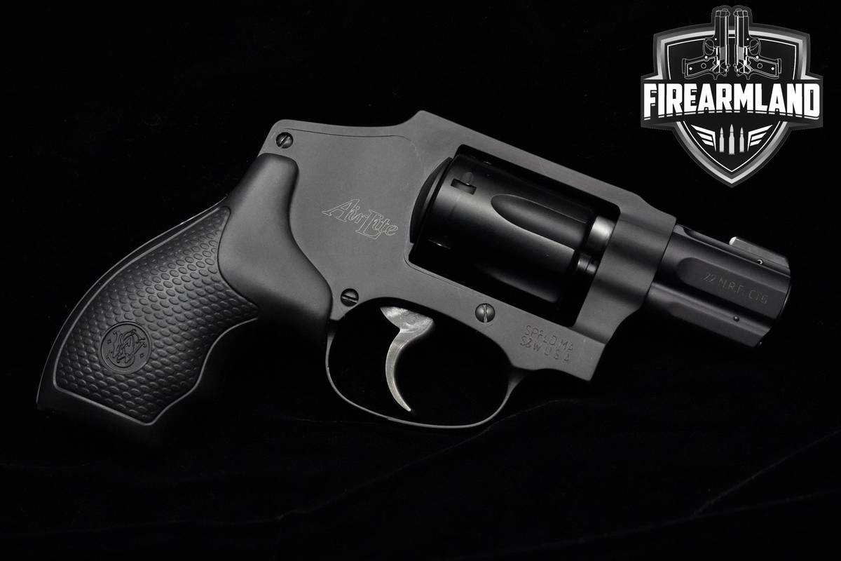 Smith & Wesson (S&W) Model 351C AirLite 22 Magnum S&W 351C 351-C +ORIG BOX