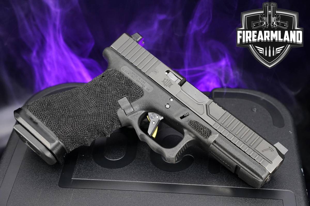 CUSTOM Glock 17 Gen3 LWS X VEIL Tomahawk 9mm G17 Gen-3 +2 MAGS & CASE