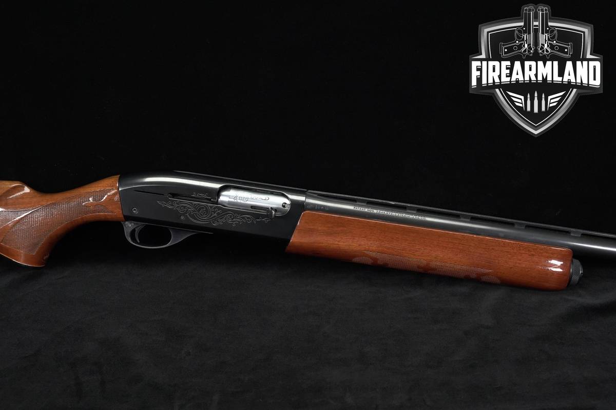 EARLY 1960s Remington Model 1100 Field Grade 12-Gauge 26" 2 3/4 In