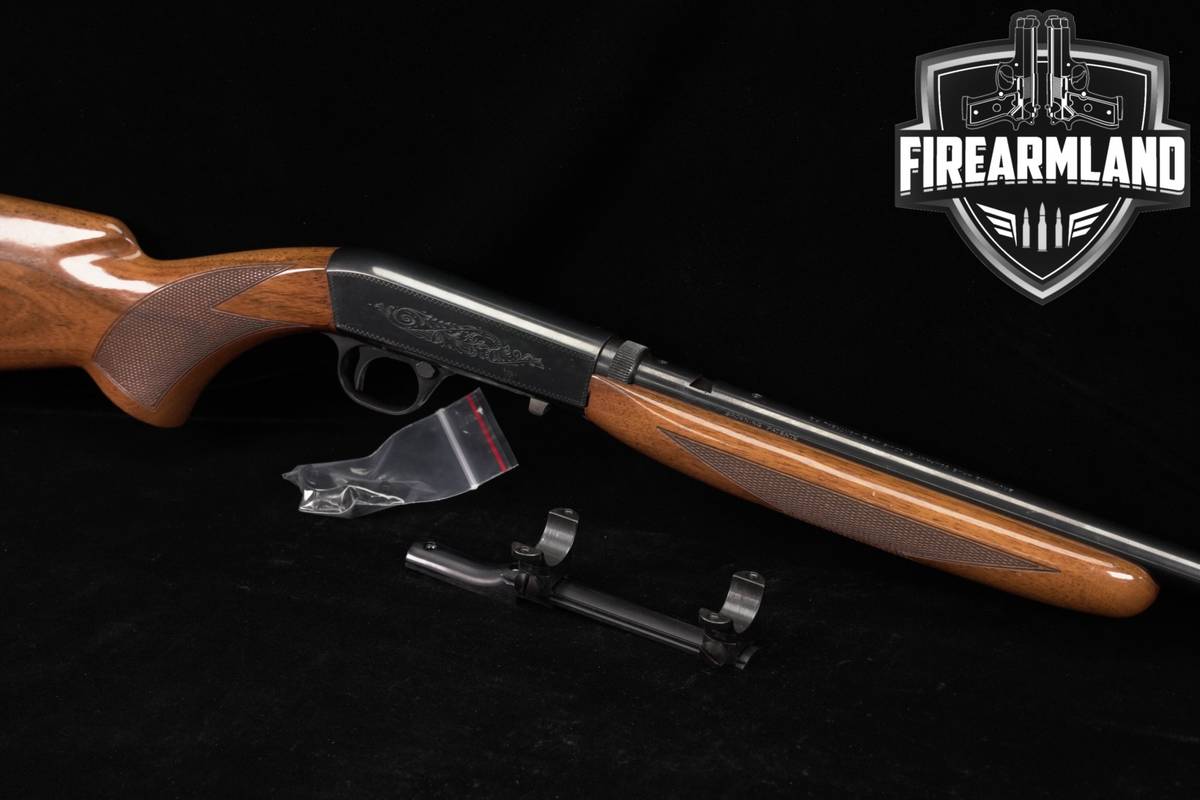 TAKEDOWN 1970 Browning SA-22 Grade I 22LR 19.25 Blued & Walnut SA22