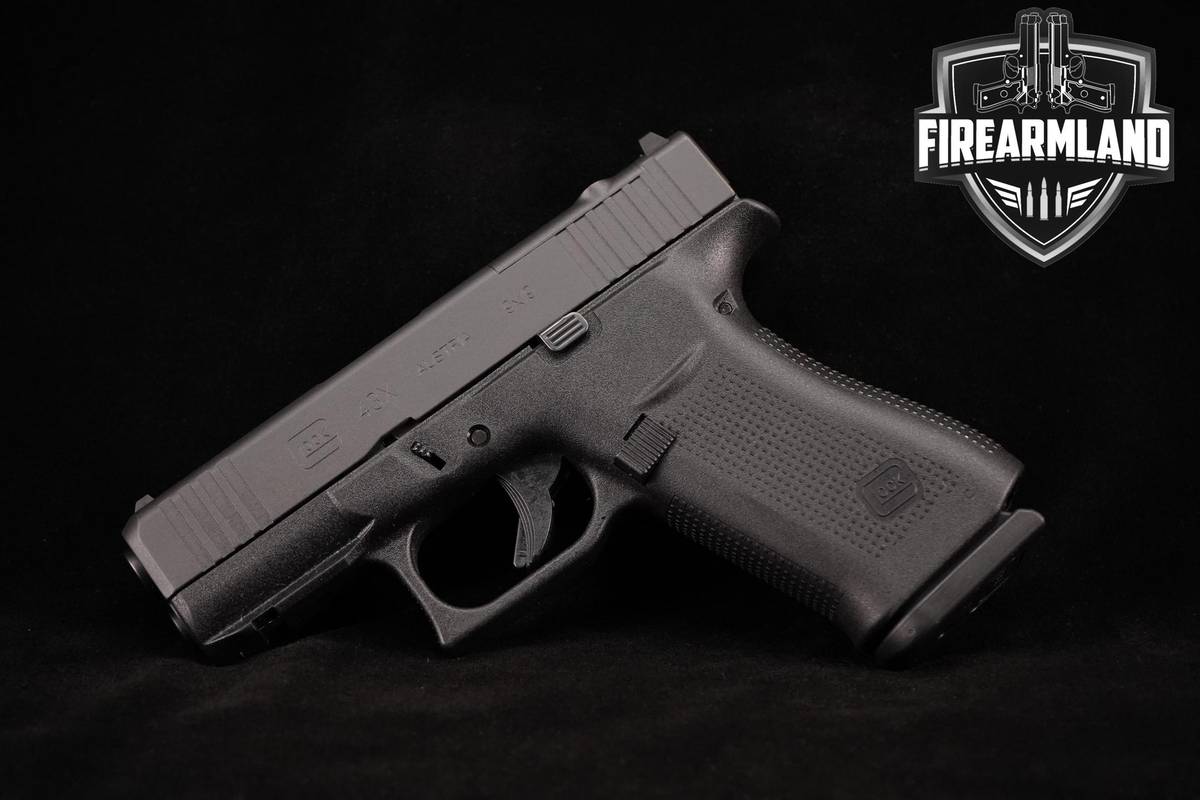 Glock 43X MOS 9mm 3.41" G43X G43-X +2 MAGS & ORIG CASE