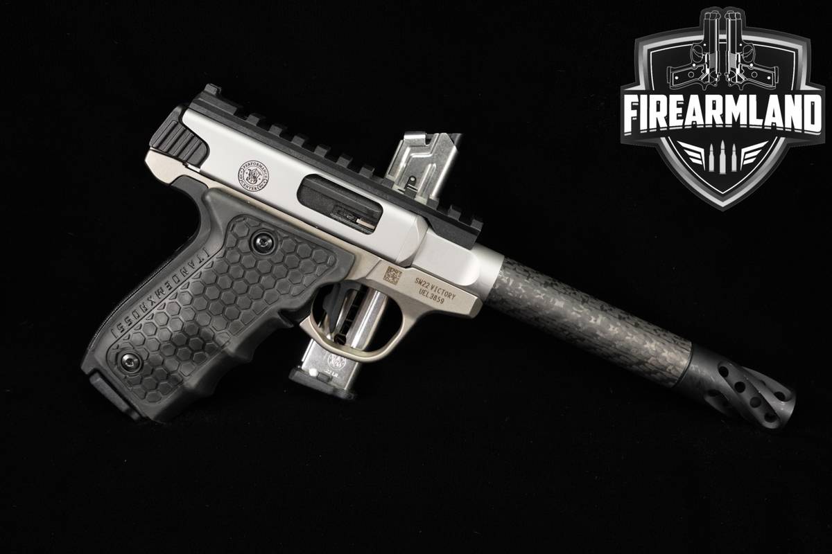 Smith & Wesson SW22 Victory Performance Center S&W 22LR SW 22 +2 MAGS