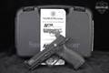 Smith & Wesson (S&W) M&P22 .22 LR Black in Very Good Condition Image 2