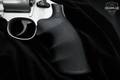 Smith & Wesson (S&W) Model 69 Combat Magnum .44 Mag. Matte Stainless in Excellent Condition Image 3
