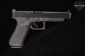 Glock 34 Gen5 MOS 9mm Luger (9x19 Para) nDLC in Excellent Condition Image 3