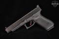 Glock 34 Gen5 MOS 9mm Luger (9x19 Para) nDLC in Excellent Condition Image 4