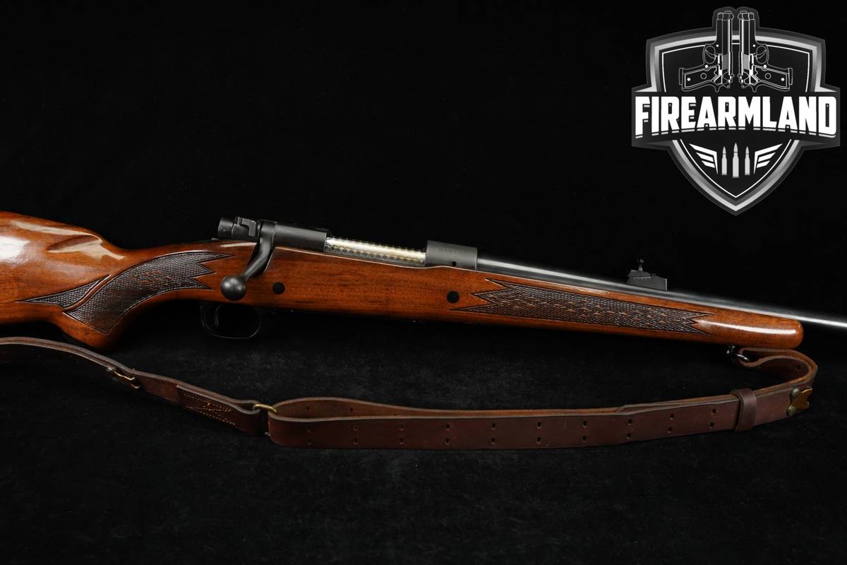 1967 Winchester Model 70 Deluxe 300 Win Magnum 25" Blued & Walnut