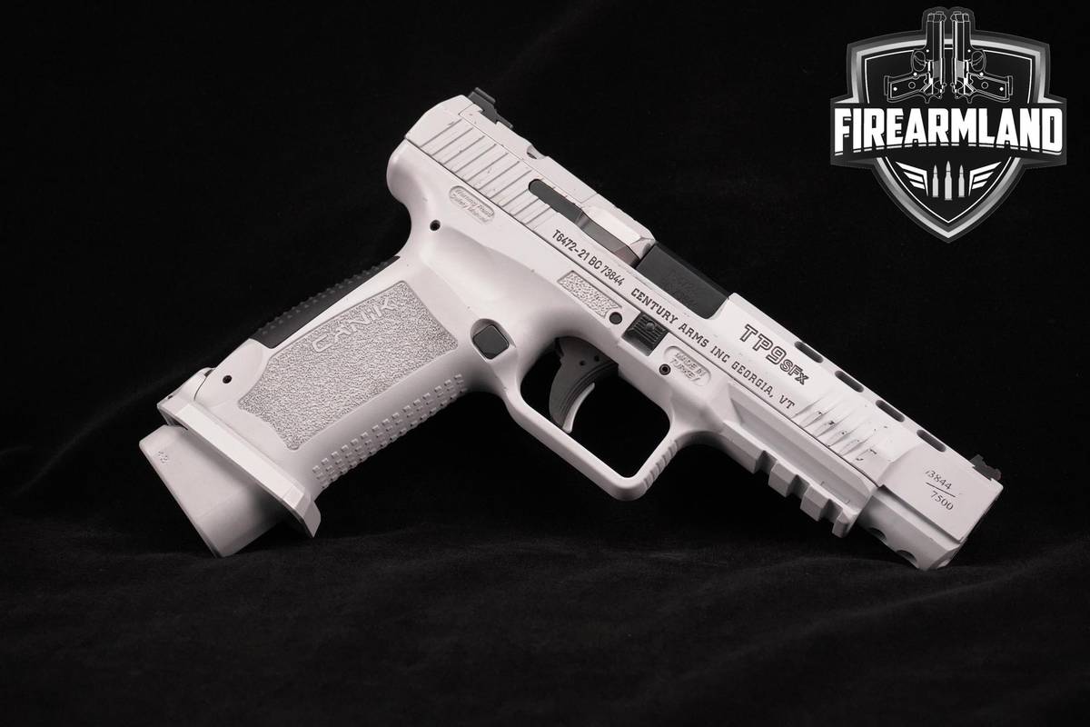 Canik TP9 SFx Whiteout Signature Series 9mm 5.2" Whiteout 2MAGS & ORIG CASE