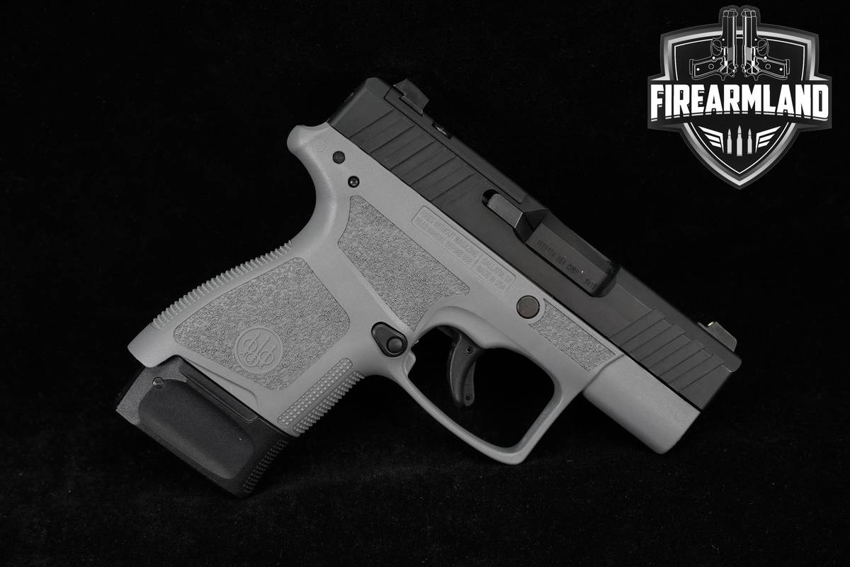 Beretta APX A1 Carry 9mm 3" Two-Tone APXA1 Pistol +2 MAGS & ORIG BOX
