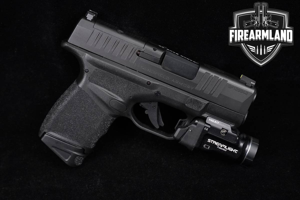 Springfield Armory Hellcat 3" Micro-Compact OSP 9mm 3" +4 MAGS & HOLSTER