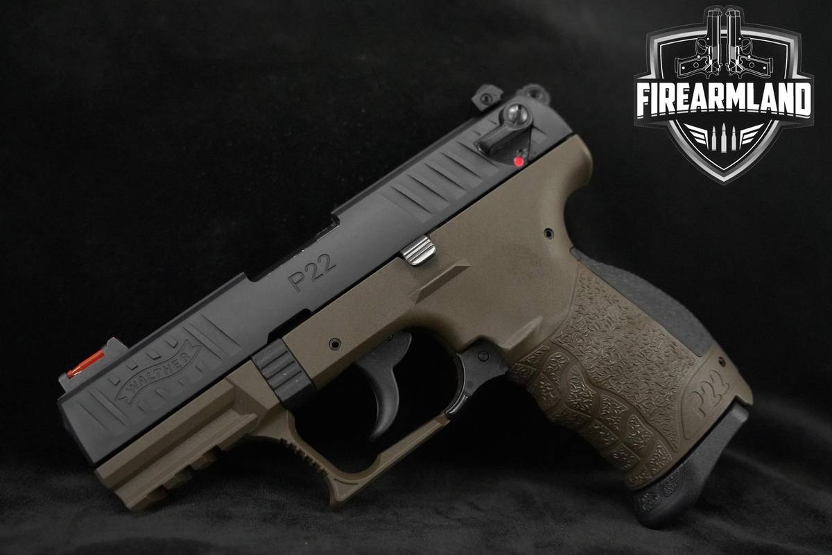 Walther P22Q 22LR 3.42" Two-Tone Walther P22-Q +5 MAGS & ORIG CASE