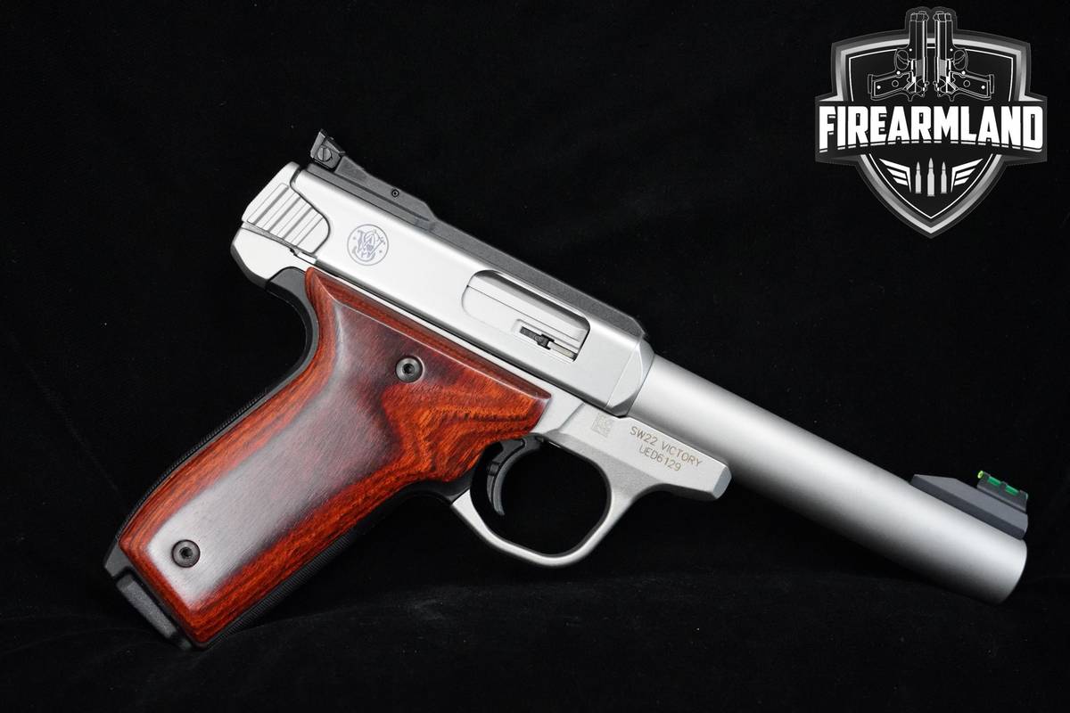 Smith & Wesson (S&W) SW22 Victory 22LR 5.5" S&W SW22 Victory +ORIG BOX