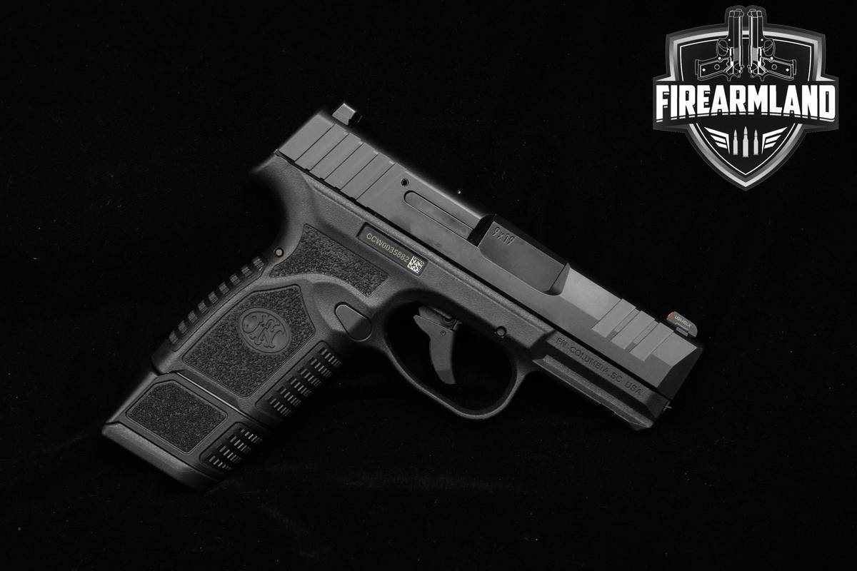 FN Reflex 9mm FN +2 MAGS & ORIG BOX