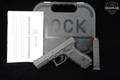 Glock 17 Gen3 9mm Luger Black in Excellent Condition Image 2