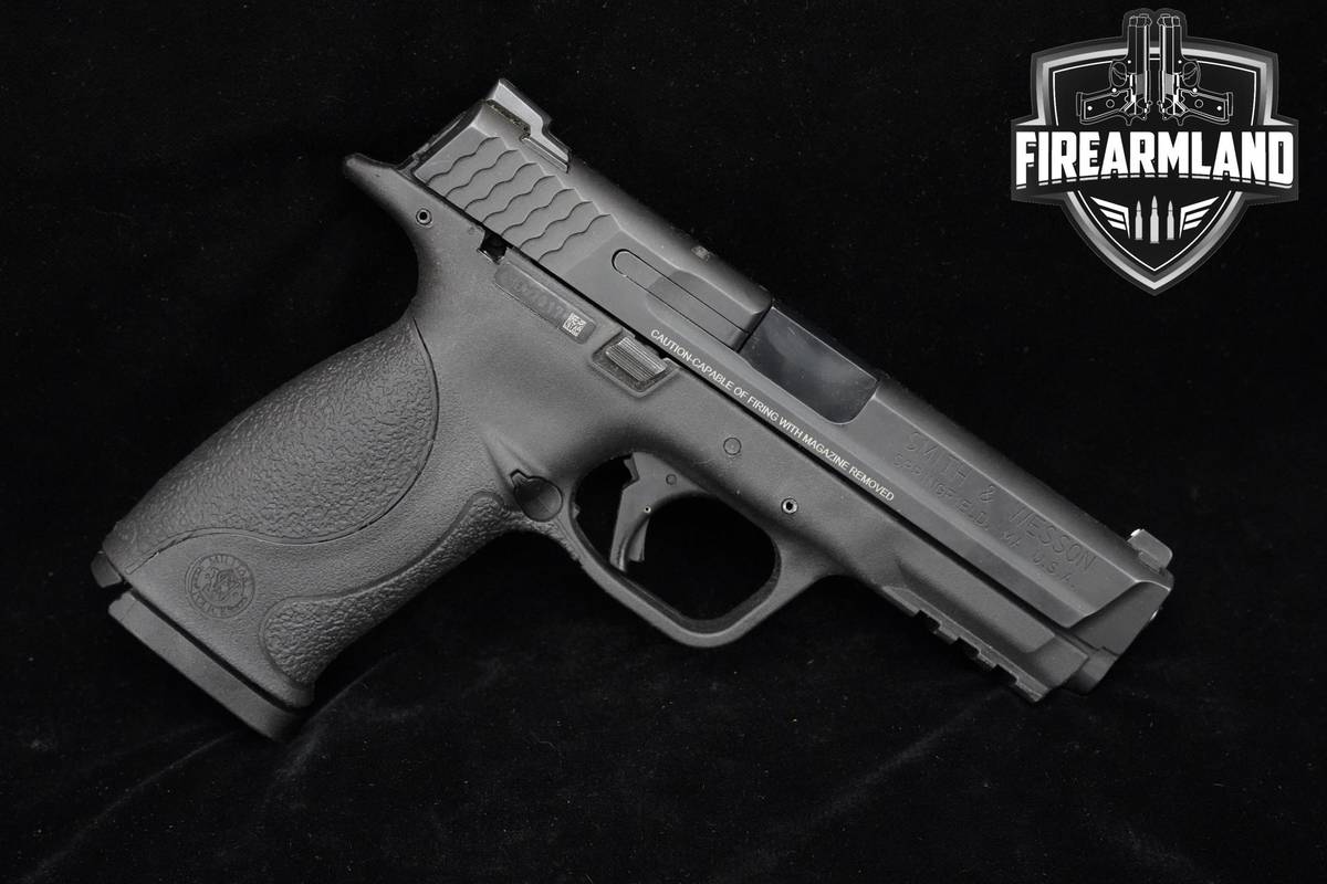 Smith & Wesson (S&W) M&P 9 9mm 4.2" S&W M&P-9 +2 MAGS