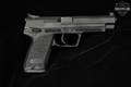 Heckler & Koch (H&K, HK) USP Expert .40 S&W Black in Very Good Condition Image 3
