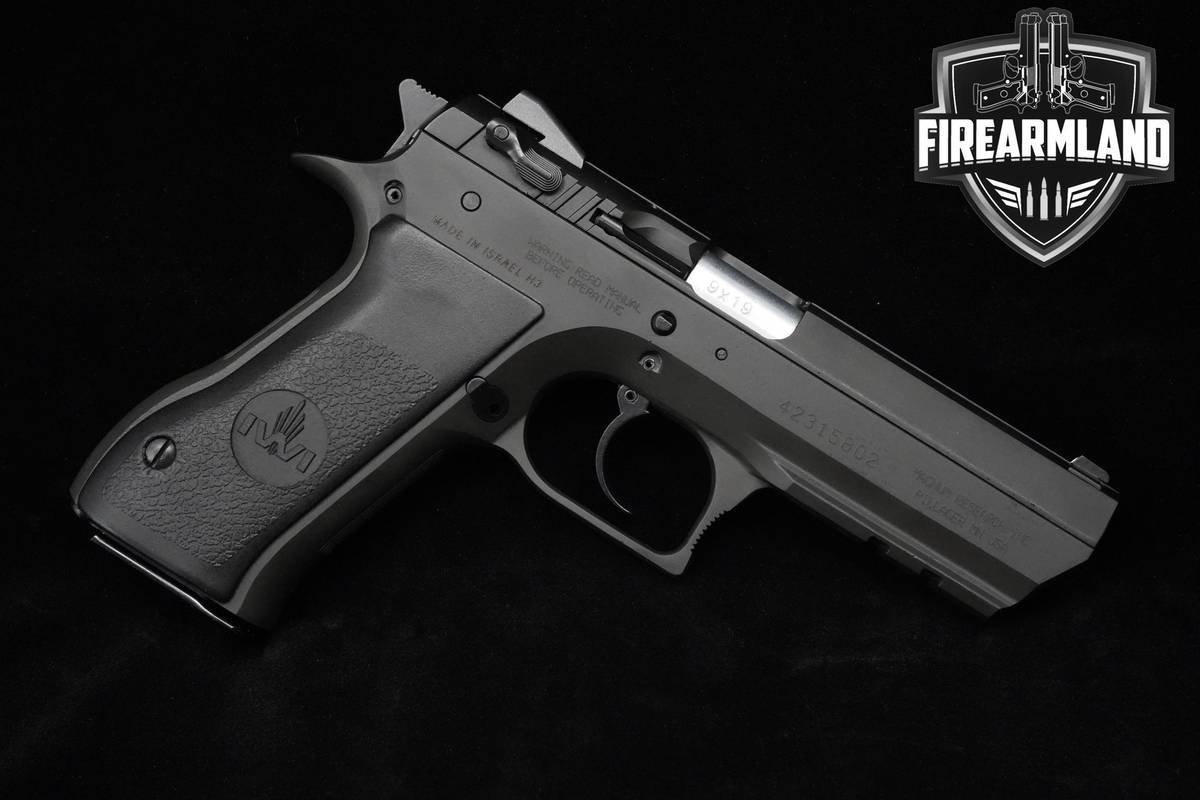 IWI Desert Eagle 9mm 4.25" IWI-Desert Eagle Jericho 941 +2 MAGS & ORIG CASE