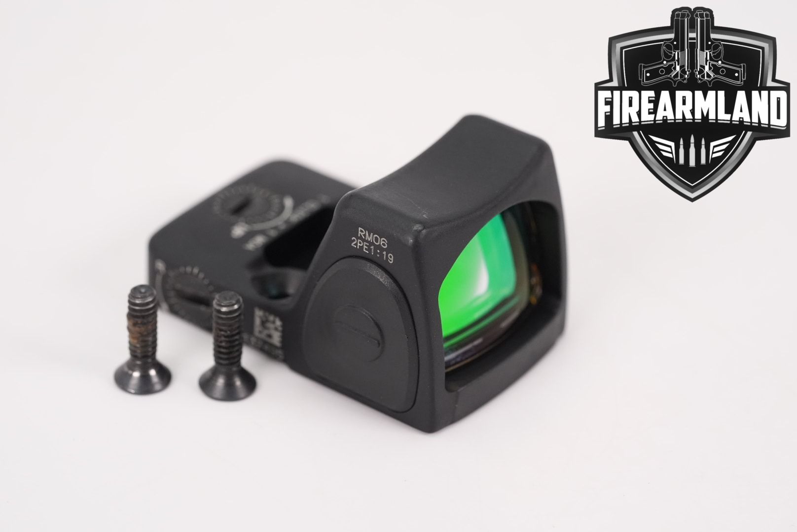 Trijicon RCR 3.25 MOA Red Dot Sight Ruggedized Closed Reflex | Sold