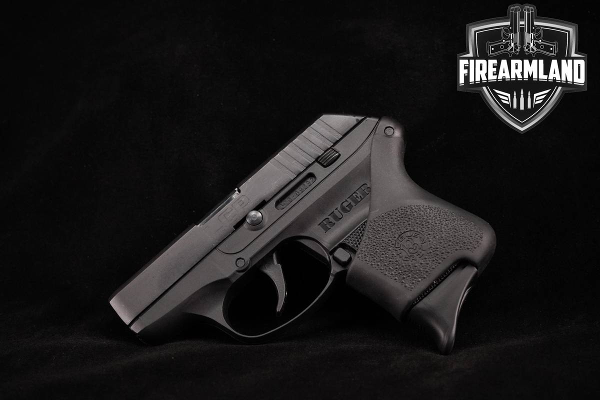 2008 Ruger LCP 380 ACP 2.75" Blued +3 MAGS & HOLSTER