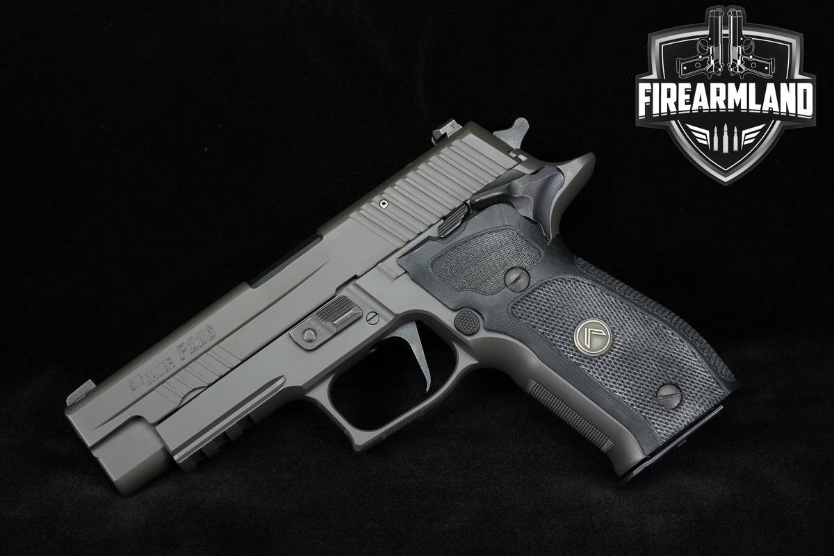 Sig Sauer P226 Legion SAO 9mm 4.4" P-226 Duty Pistol +3 MAGS & ORIG CASE