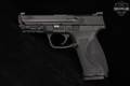 Smith & Wesson (S&W) M&P 9 M2.0, Full Size, No Thumb Safety, Carry & Range Kit 9mm Luger Black in Like-New Condition Image 3