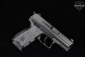 Heckler & Koch (H&K, HK) P2000 V3 .40 S&W Black in Very Good Condition Image 4