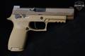 2022 Sig Sauer P320 M17 9mm Luger FDE (Flat Dark Earth) in Excellent Condition Image 3