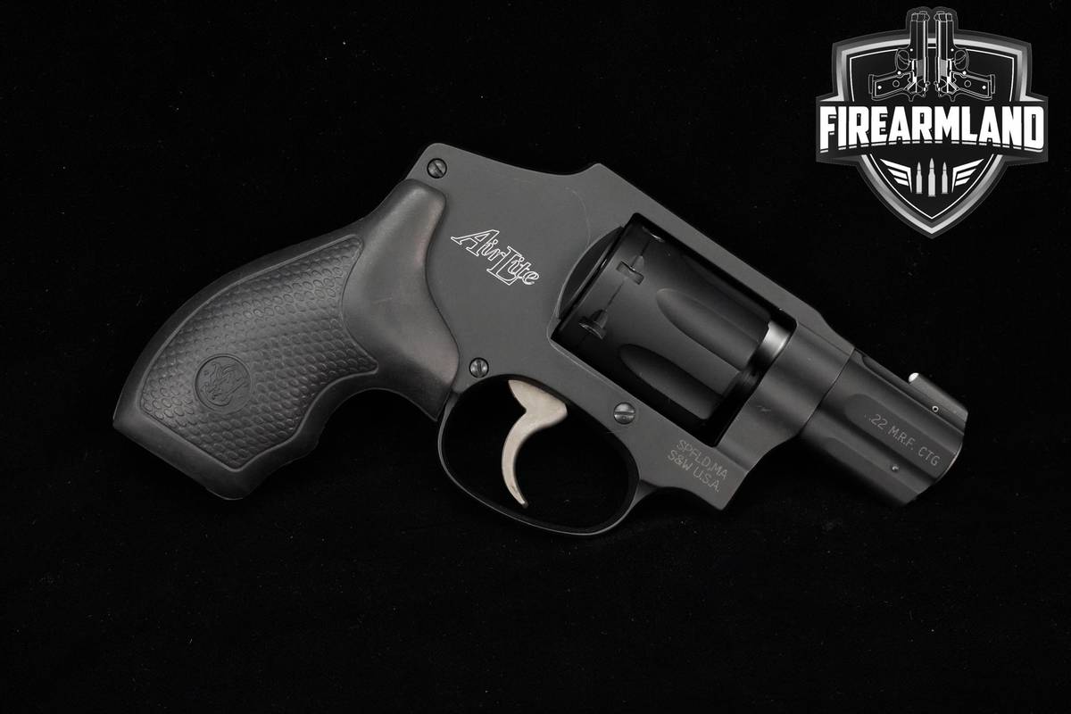 Smith & Wesson Model 351C AirLite 22-WMR 1.875" +ORIG BOX