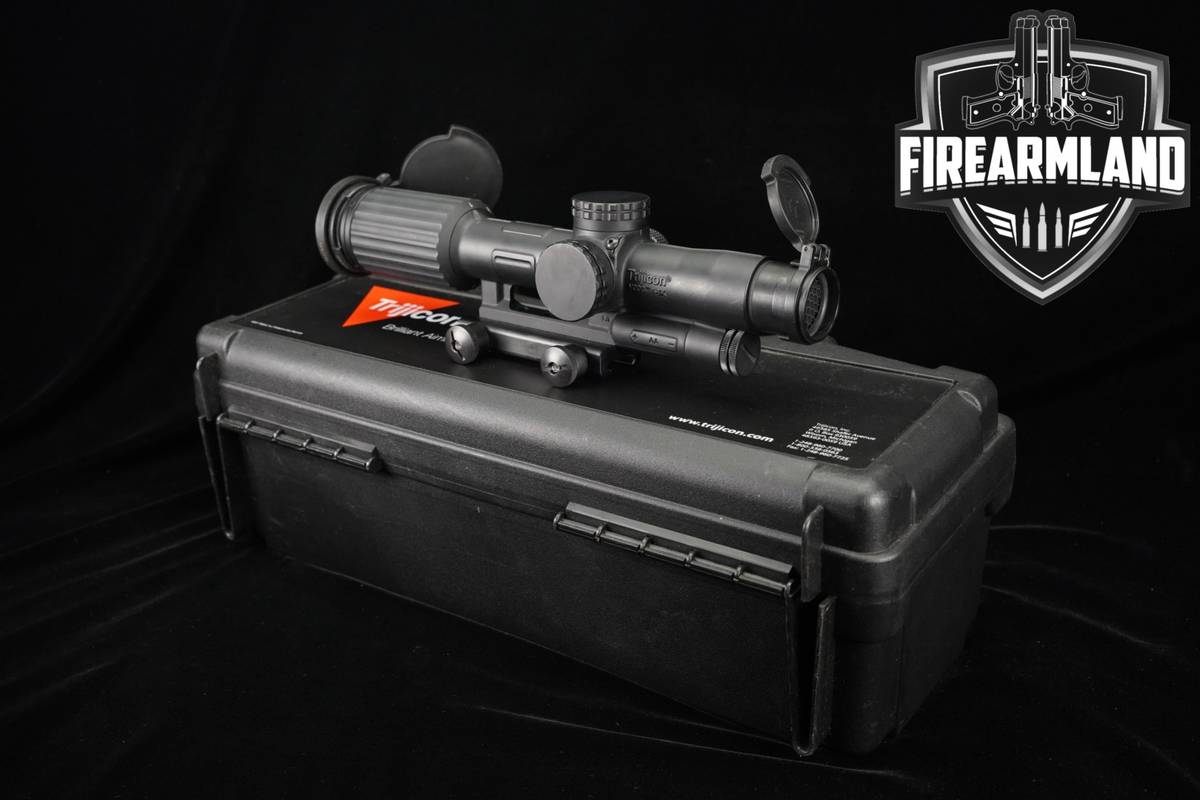 Trijicon VCOG 1-6x24mm MOA Segmented Circle/Crosshair FFP LPVO Scope +CASE