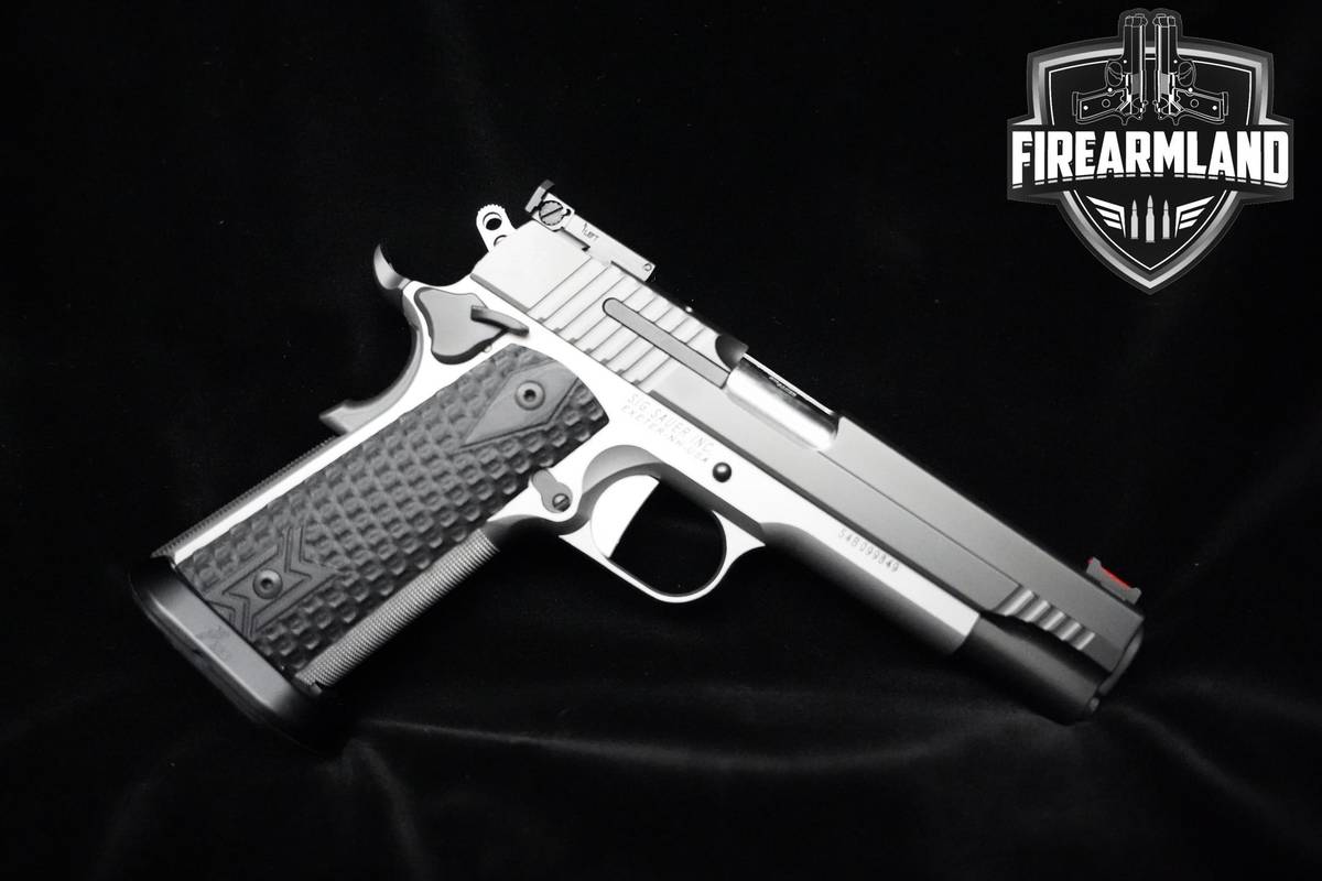 Sig Sauer 1911 MAX Competition Max Michel 5" Sig-Sauer +4 MAGS & ORIG CASE